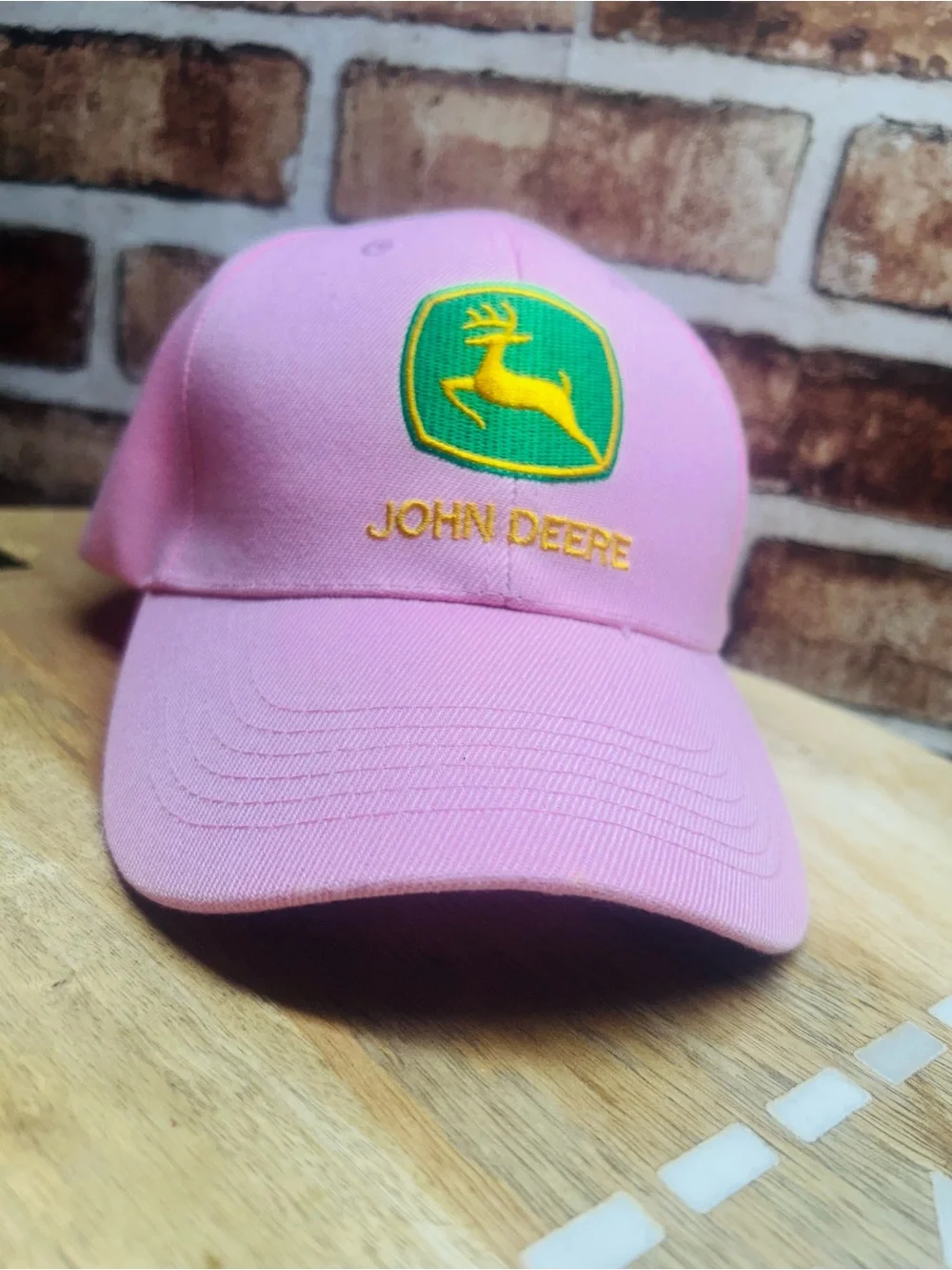 NWOT  Ladies adjustable John Deere hat